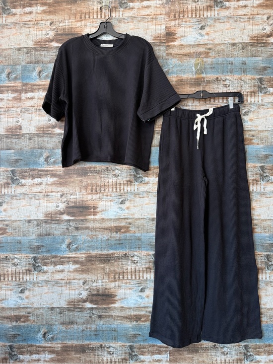 Zenana Outfitters Pants - Zenana  Black Ribbed Wide-Leg Pants Set